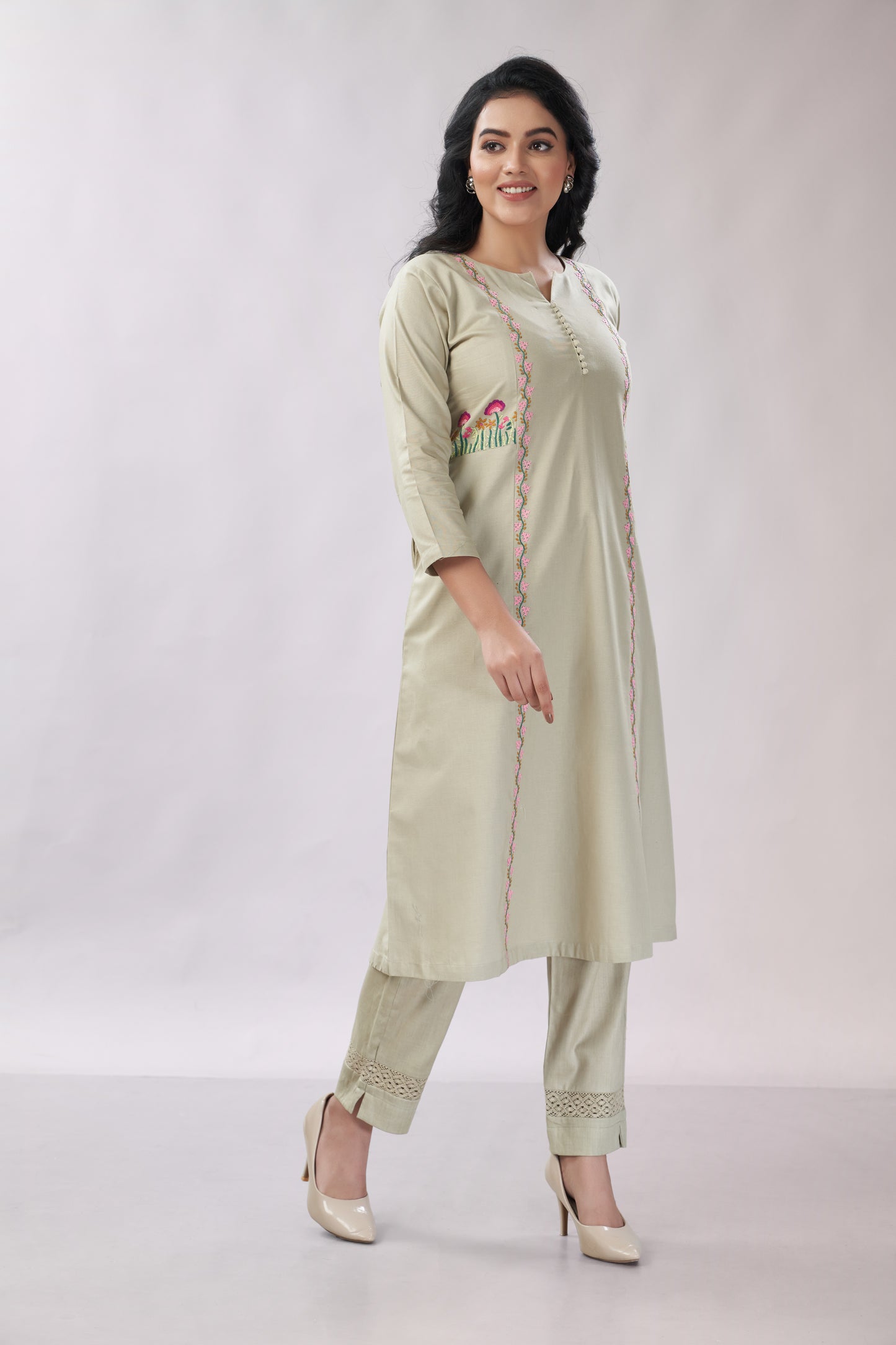 Cotton co-ord set with hand embroidery - Dedhia House