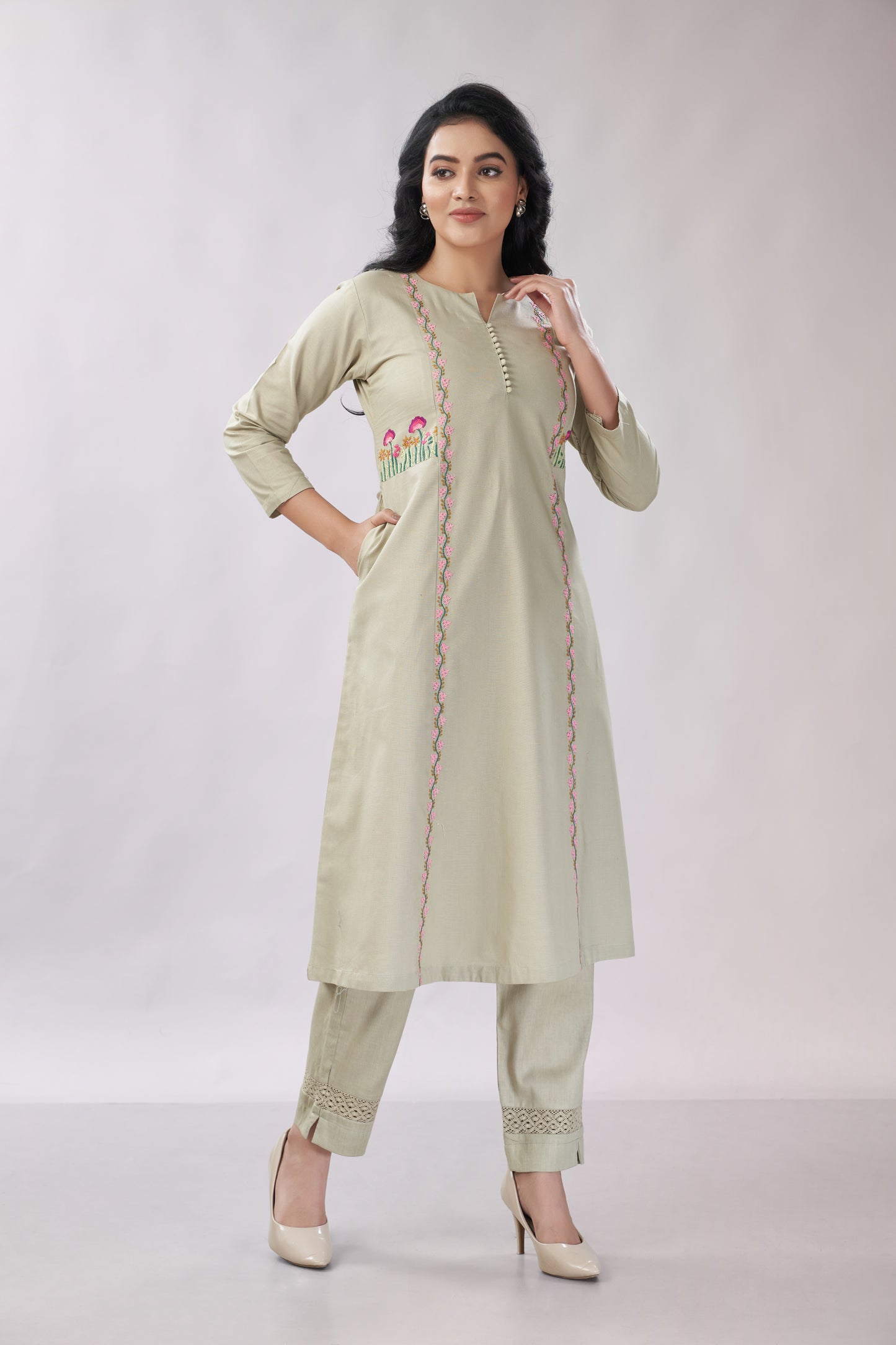 Cotton co-ord set with hand embroidery - Dedhia House
