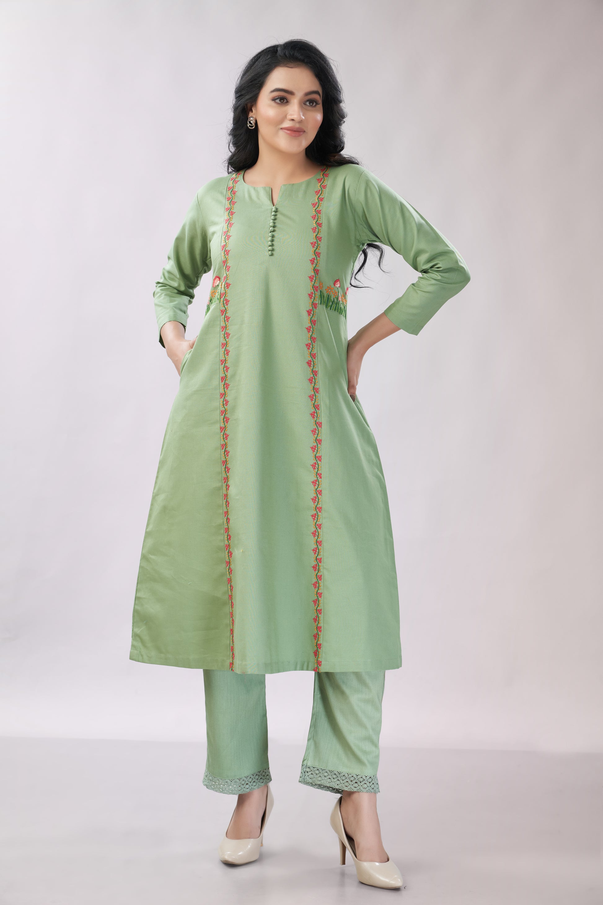 Cotton co-ord set with hand embroidery - Dedhia House