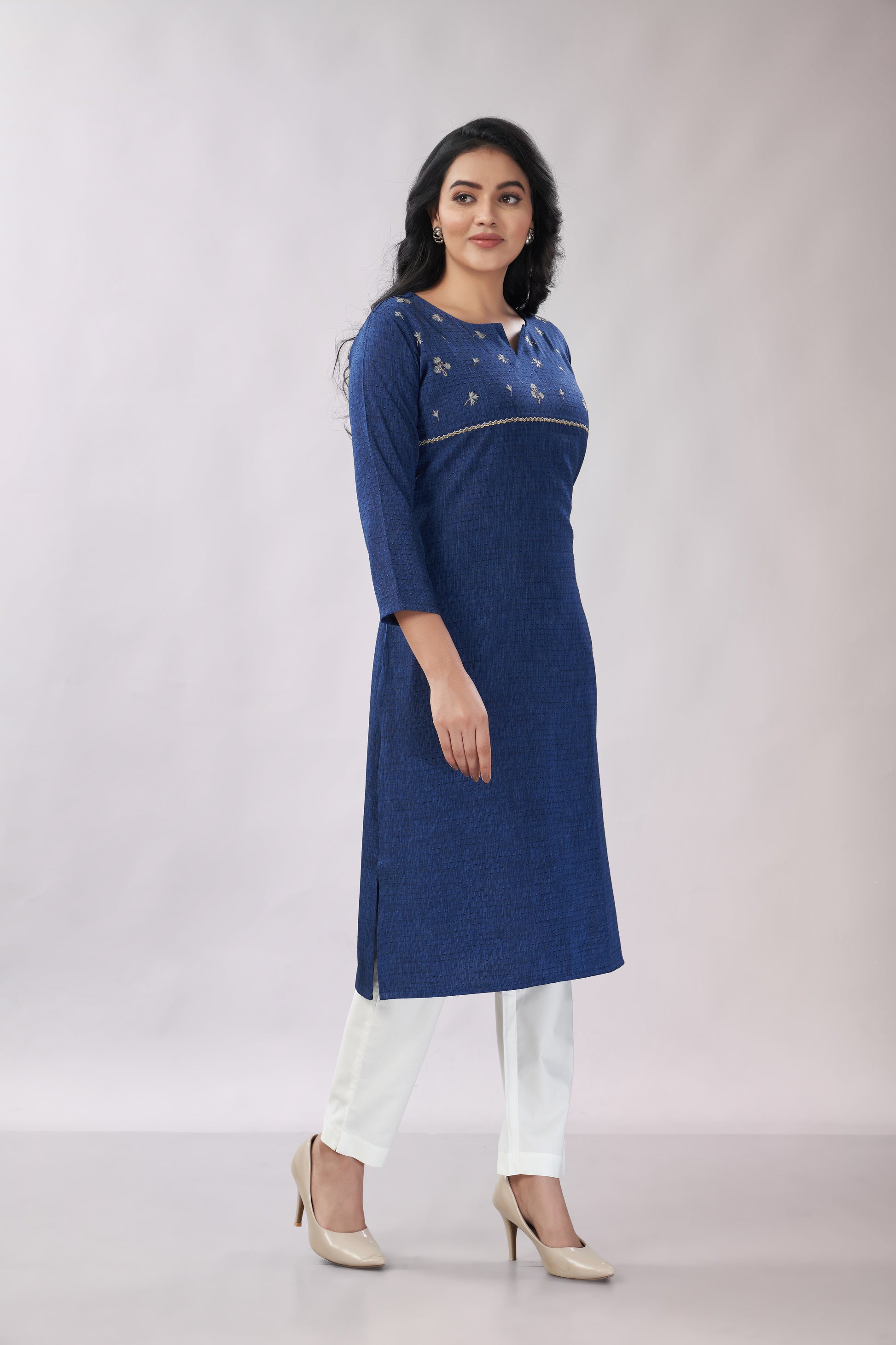 A-line Embroidered Kurti - Dedhia House